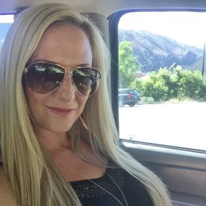 Meet your Posher, Tiffany